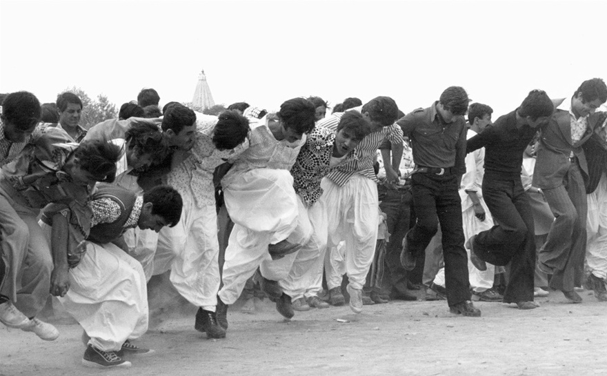 Photograph from the Chadirji collection showing Yazidis dancing during a celebration, north of Iraq.