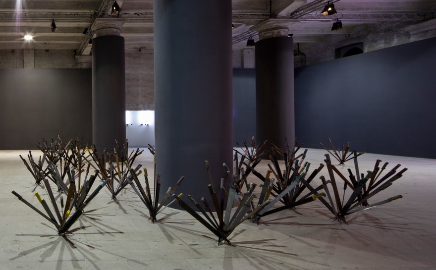 Adel Abdessemed, Nympheas, 2015. Set of knives. Variable dimensions. 56th International Art Exhibition - la Biennale di Venezia, All the World’s Futures. 