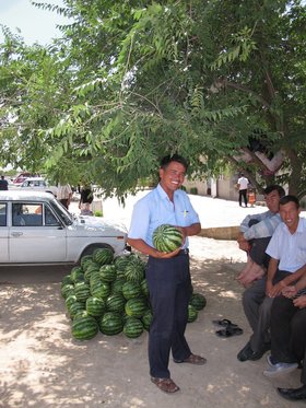 Slavs and Tatars, Underwater Prayers for Overwater Dreams (the waterrmelon vendor), 2012, photograph. Courtesy of the artists.