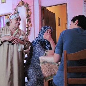 /A.R.I.A/ (Artist Residency in Algiers), research meeting with participants, 2012. © /A.R.I.A/