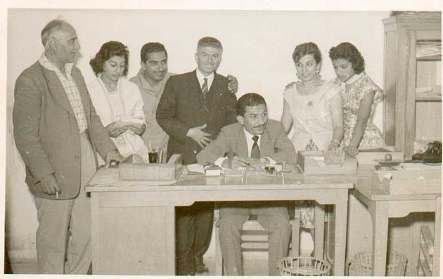 Tawfik Al-Nimri in the Jordanian radio station in Amman in 1960 with Salah Abu-Zaid, its director at the time, and the work team.