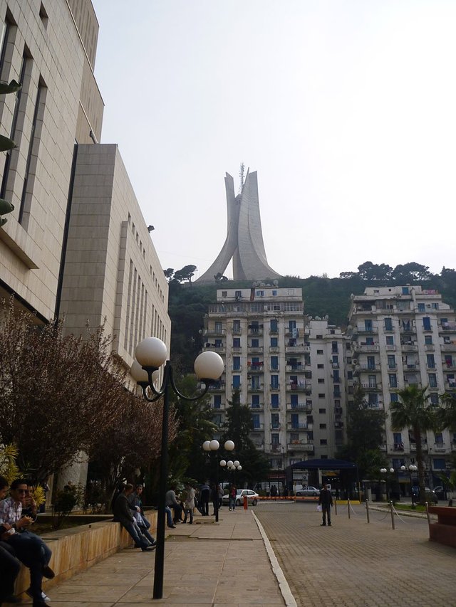 Maqam El Chahidvisible from the National Library in Hamma, Algiers.