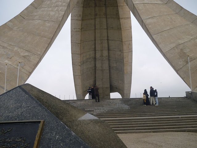 A family having their photo taken on the stairs below the monument during a school holiday in March 2012. Despite the time of year, Maqam El Chahid had few visitors.
