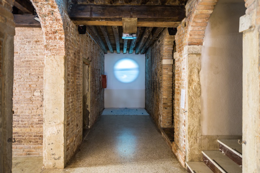 Rosana Palazyan, “... Uma história que eu nunca esqueci...” / “... A story I never forgot...”, 2013–15. Video installation – video 13 minutes; threads on the floor. Installation view, Mekhitarist Monastery of San Lazzaro degli Armeni, Venice.
